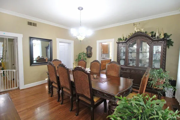 $254,900 | 121 North 7th Street, Boonville, IN 47601