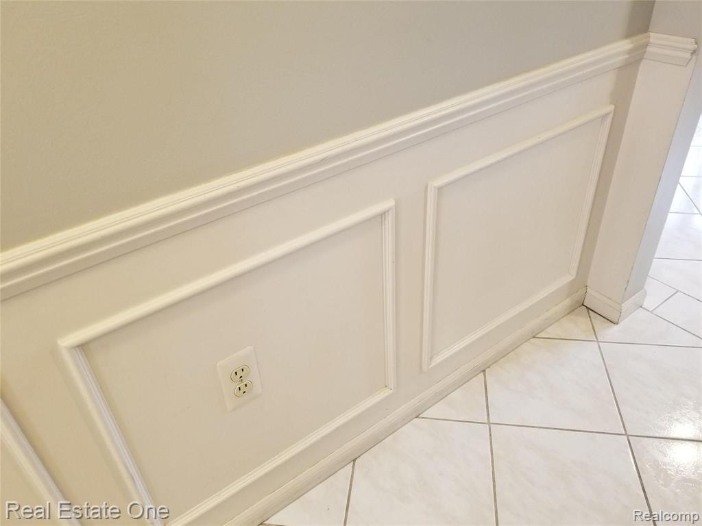 41507 Simcoe Drive Canton, MI 48188 - Photo 12 of 34