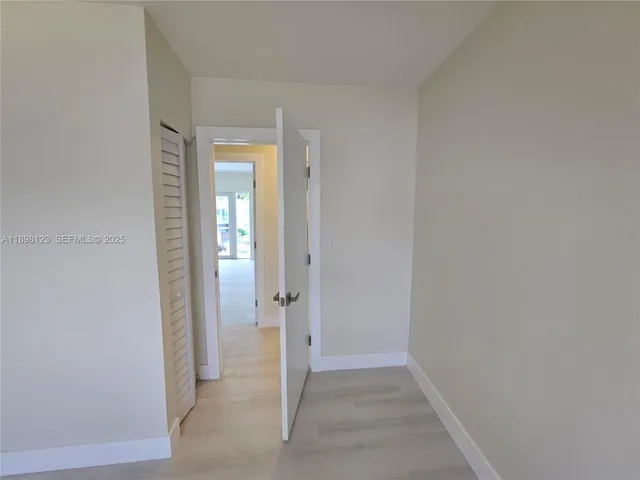 $6,000 | 834 Raymond Street, Miami Beach, FL 33141