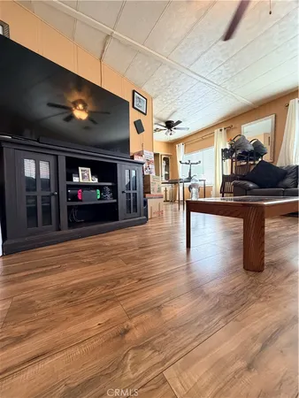 $79,999 | 601 North Kirby, Unit 293, Hemet, CA 92545