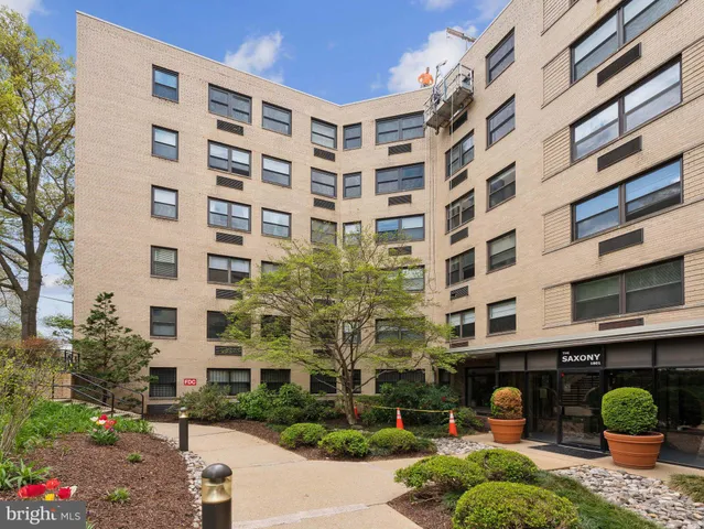 a front view of a building