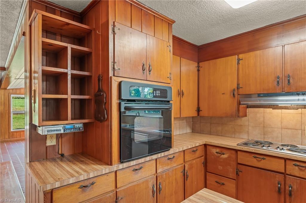 1520 Brims Grove Road Pinnacle, NC 27043 - Photo 17 of 49