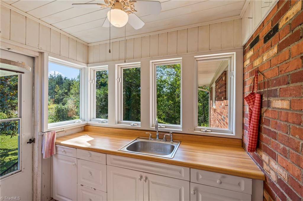 1520 Brims Grove Road Pinnacle, NC 27043 - Photo 19 of 49