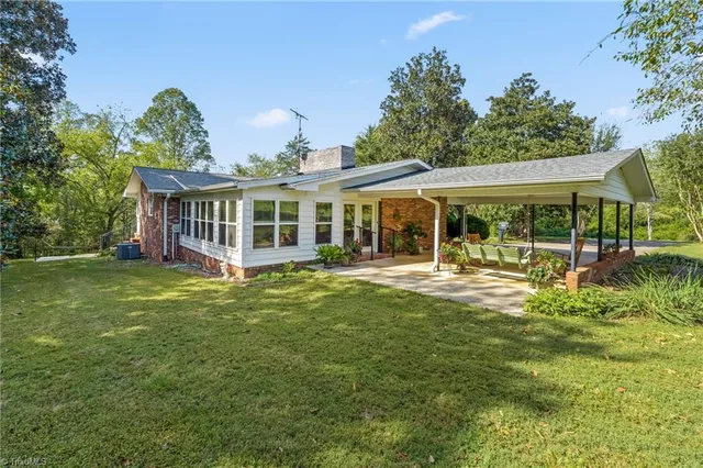 $1,250,000 | 1520 Brims Grove Road, Pinnacle, NC 27043