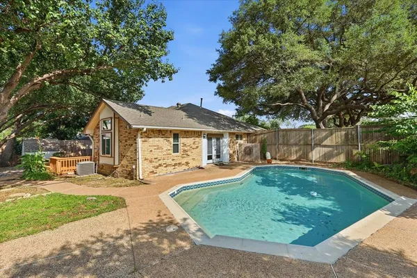 $465,000 | 1824 Chatham Drive, Flower Mound, TX 75028