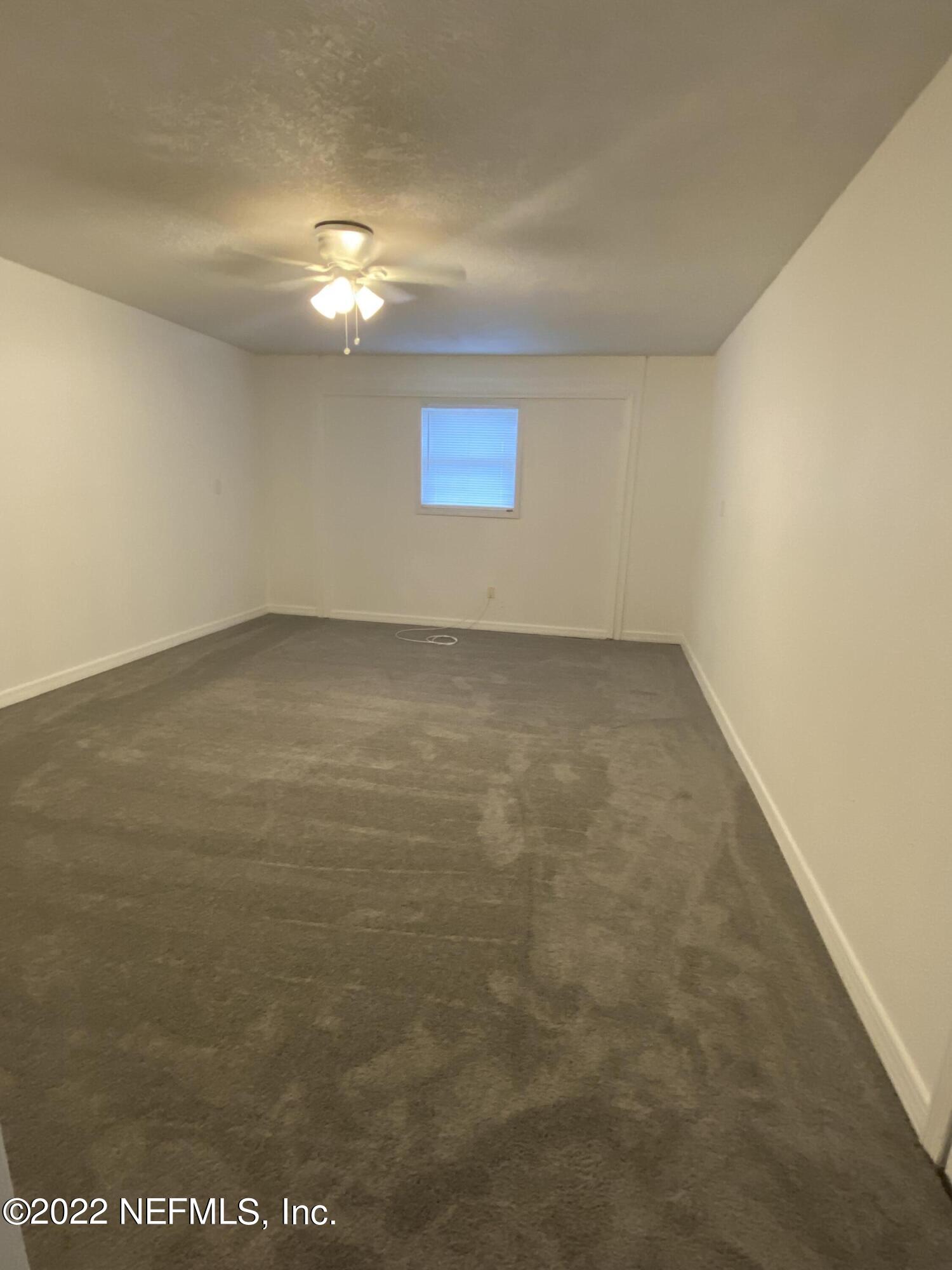 136 Park Road Interlachen, FL 32148 - Photo 13 of 28 1st Bedroom