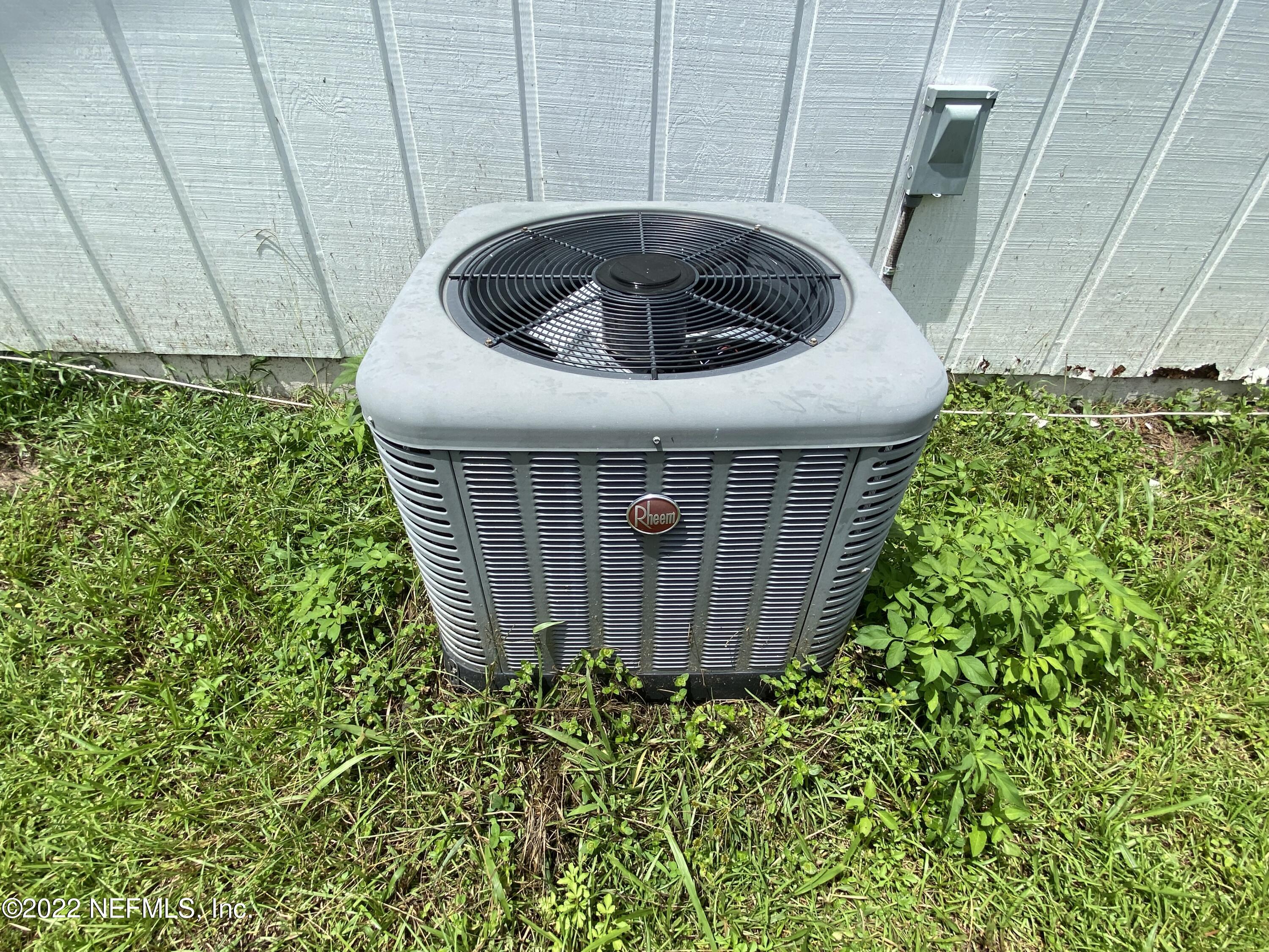 136 Park Road Interlachen, FL 32148 - Photo 28 of 28 A/C