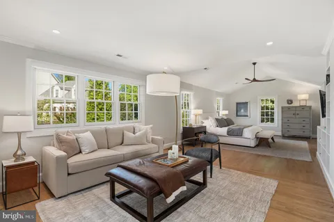 $2,600,000 | 7009 Symphony Court, McLean, VA 22101