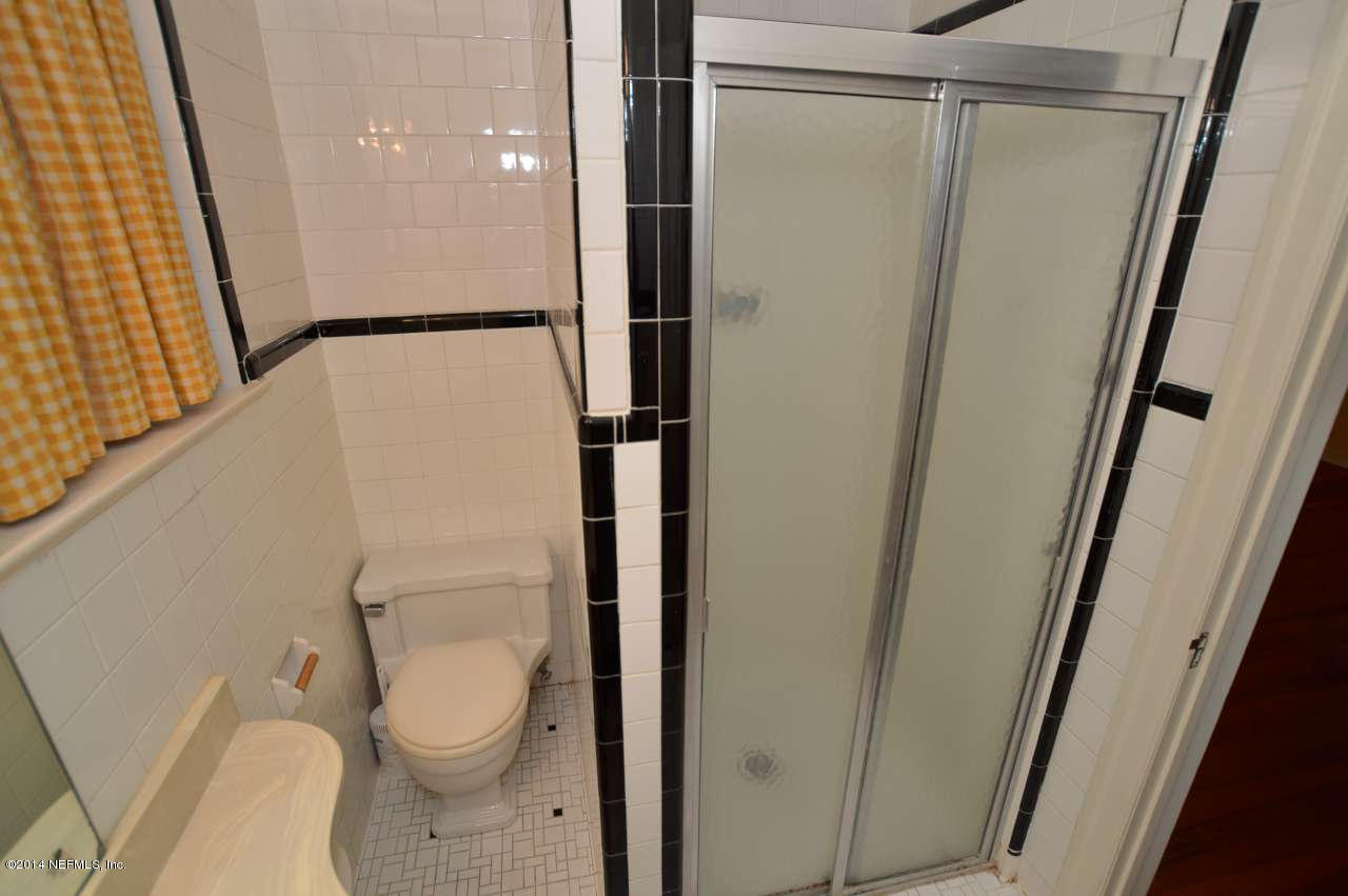 107 River Road Orange Park, FL 32073 - Photo 52 of 59 Bathroom 2 View 2
