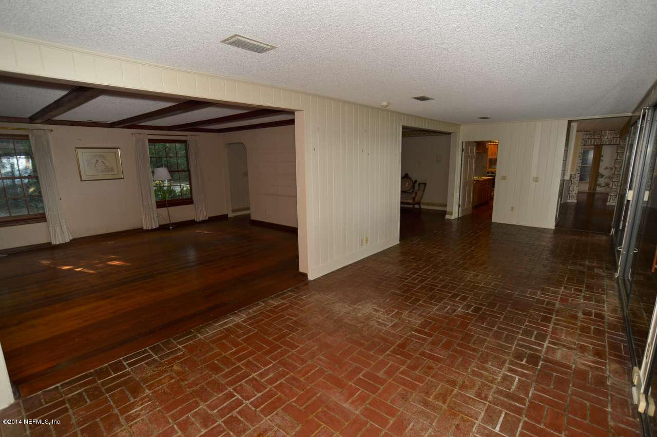 107 River Road Orange Park, FL 32073 - Photo 54 of 59 Enclosed Sun Room View 2