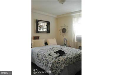 5815 Lednura Road Baltimore, MD 21225 - Photo 1 of 12 Bedroom