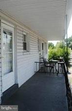 5815 Lednura Road Baltimore, MD 21225 - Photo 3 of 12 Exterior (Front)