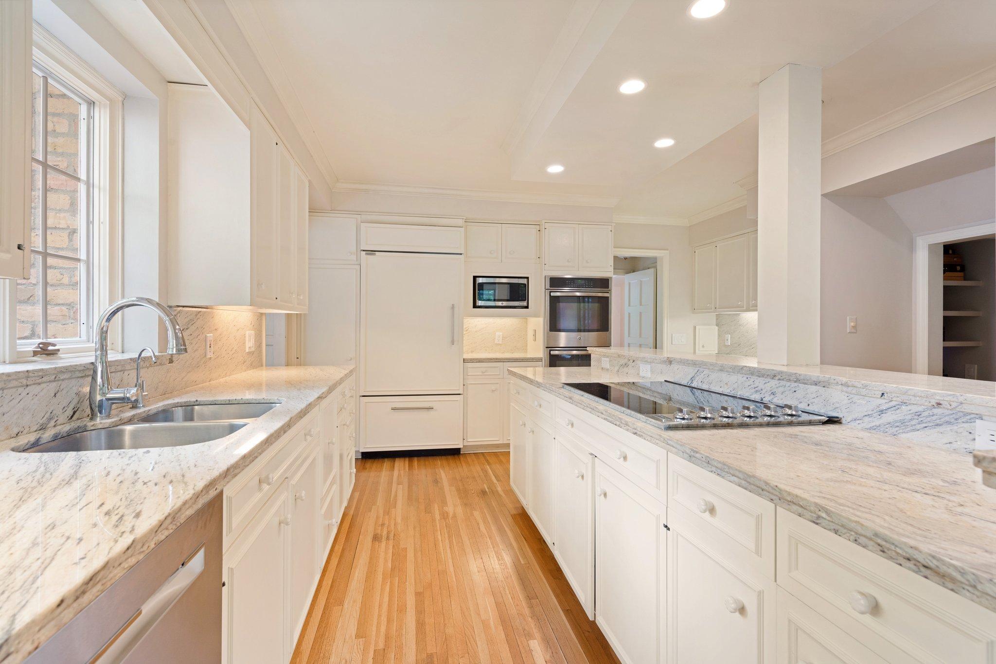 20 Merilane Edina, MN 55436 - Photo 13 of 60