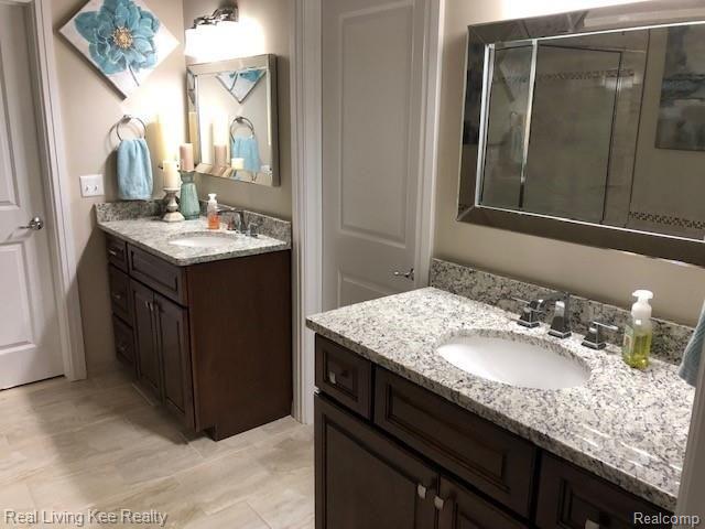4203 Oak Arbor Crest Court, Unit 16 Rochester, MI 48306 - Photo 39 of 42