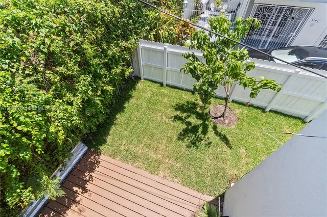 $4,500 | 3597 Southwest 17th Street, Unit 3597, Miami, FL 33145