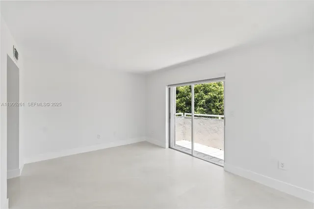 $4,500 | 3597 Southwest 17th Street, Unit 3597, Miami, FL 33145