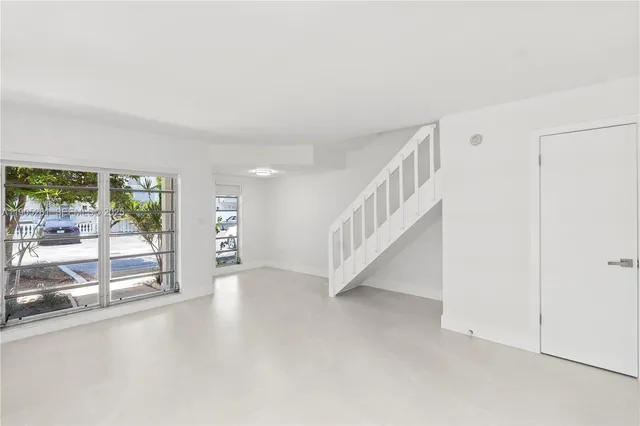 $4,500 | 3597 Southwest 17th Street, Unit 3597, Miami, FL 33145