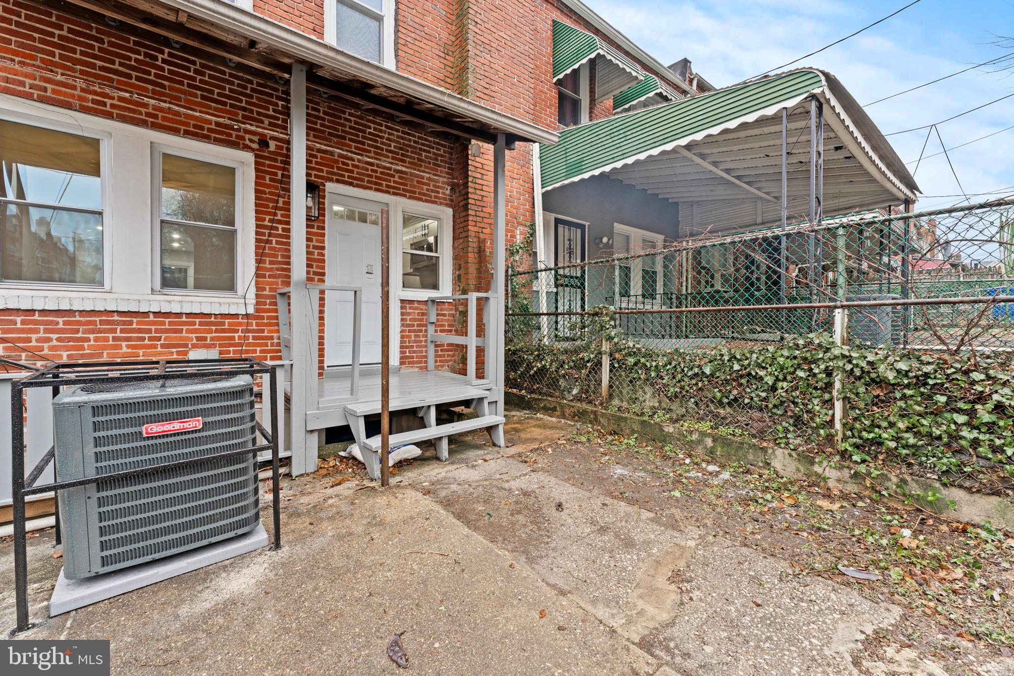 2422 Shirley Avenue Baltimore, MD 21215 - Photo 27 of 31