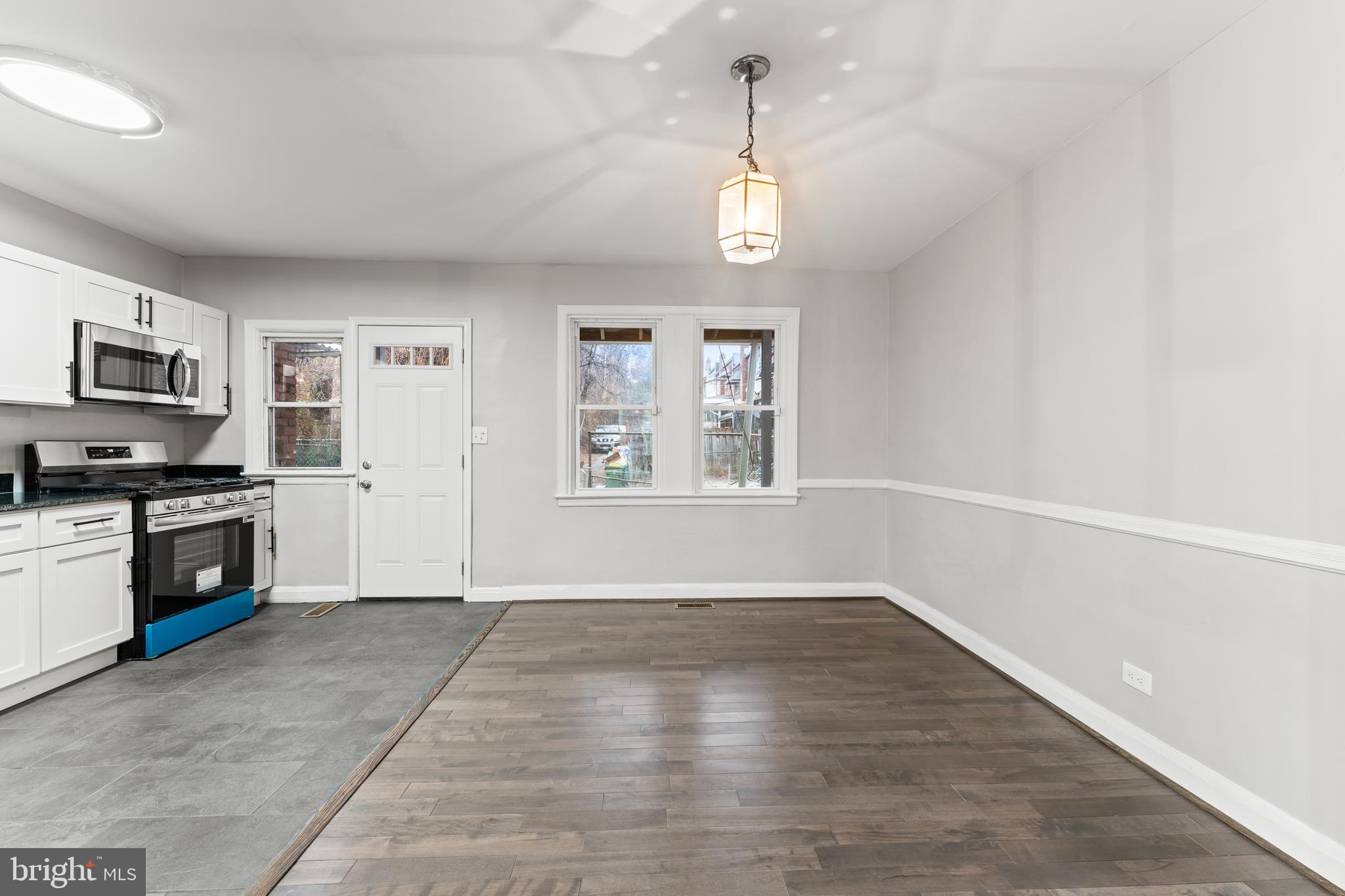 2422 Shirley Avenue Baltimore, MD 21215 - Photo 6 of 31