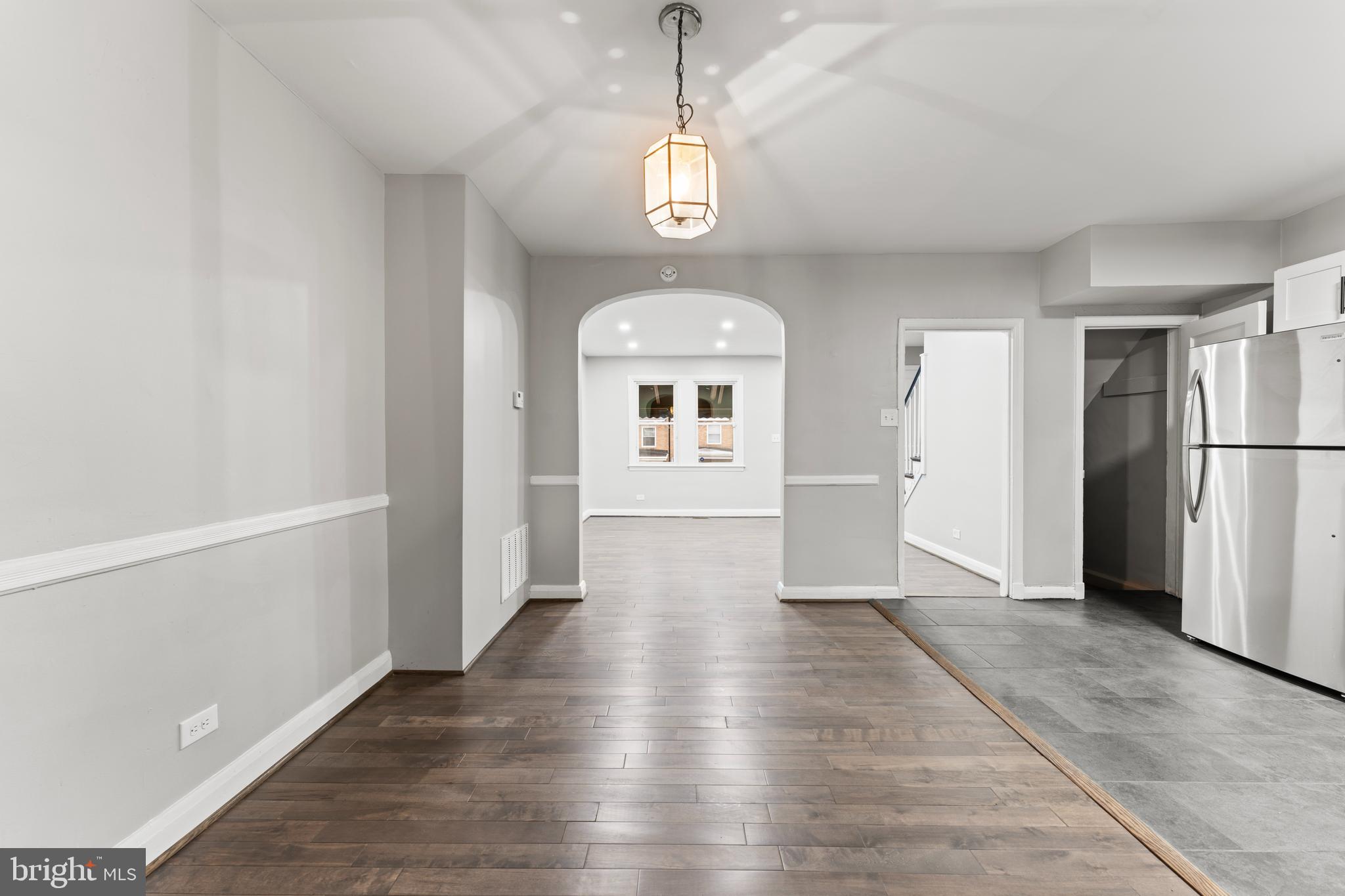 2422 Shirley Avenue Baltimore, MD 21215 - Photo 7 of 31