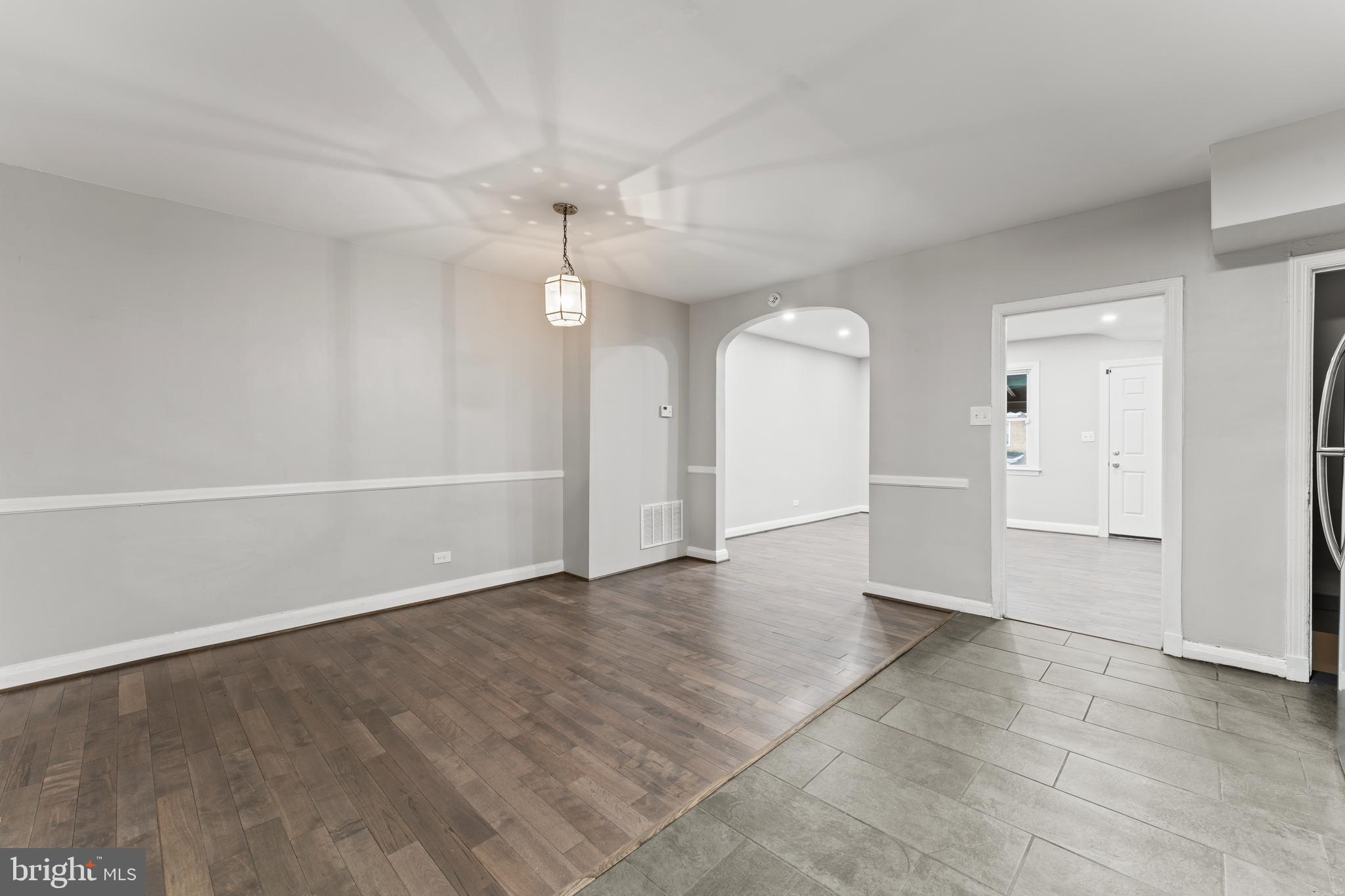 2422 Shirley Avenue Baltimore, MD 21215 - Photo 10 of 31