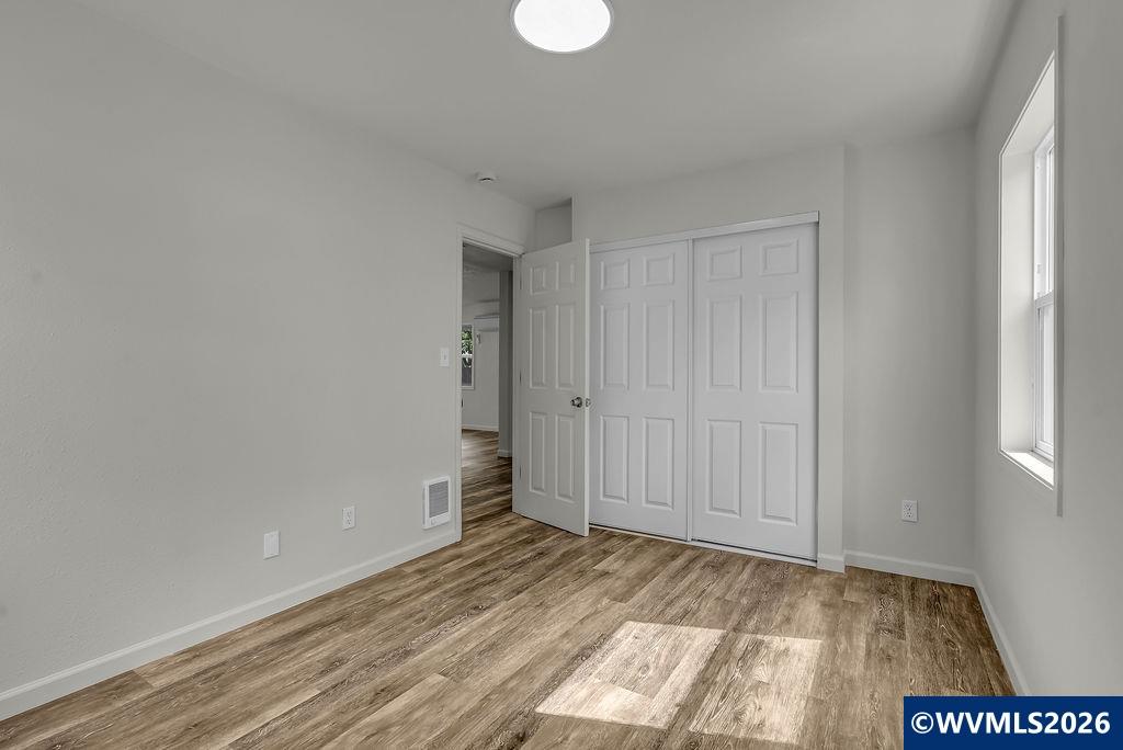 905 20th Street Southeast Salem, OR 97301 - Photo 26 of 39