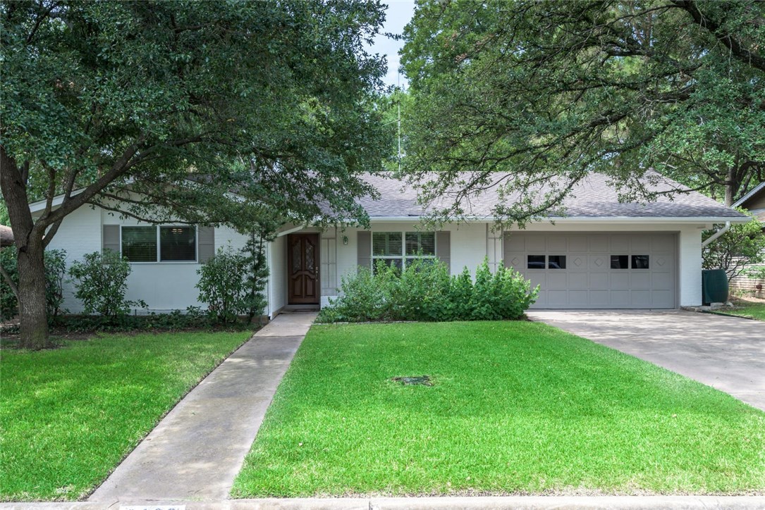 3109 Silverleaf Drive Austin, TX 78757 - Photo 1 of 1