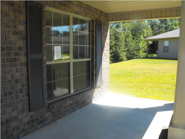 2195 Liberty Loop Road, Unit 16C Cantonment, FL 32533 - Photo 21 of 24 jack and jill bath