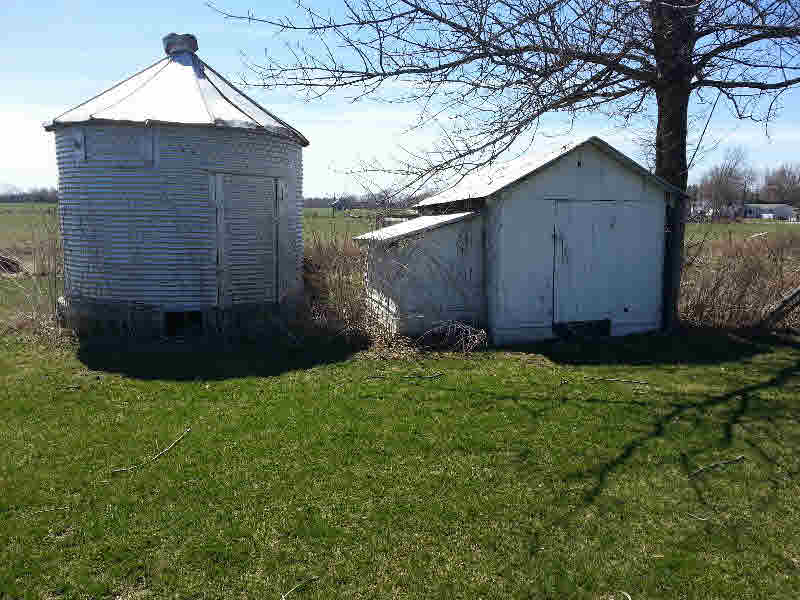 4263 South Fraser Road Bay City, MI 48706 - Photo 4 of 4