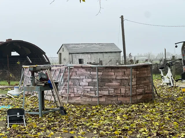 a house view with a outdoor space