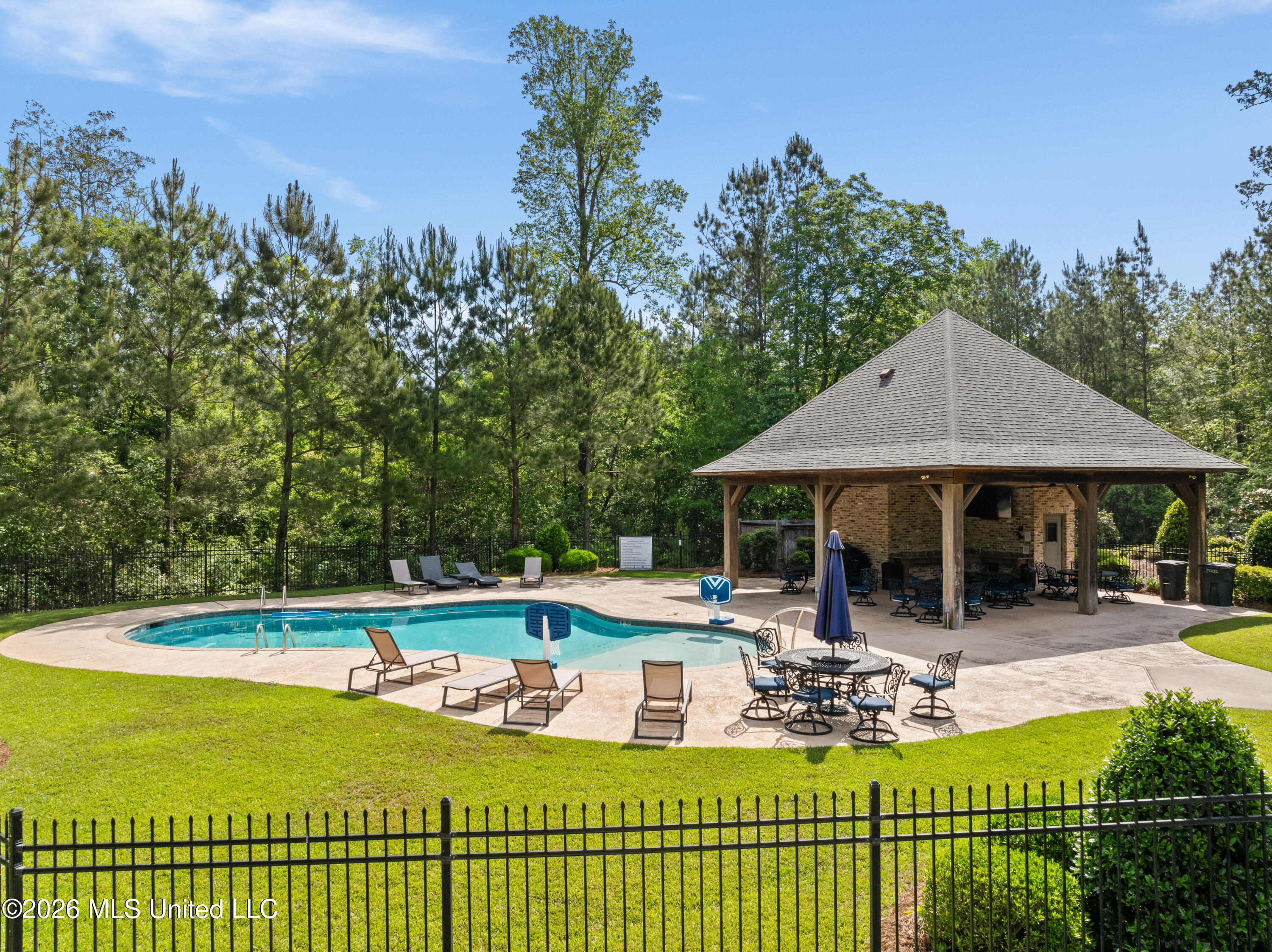 202 Tallulah Ridge Hattiesburg, MS 39402 - Photo 75 of 84 Backwater_Pool1