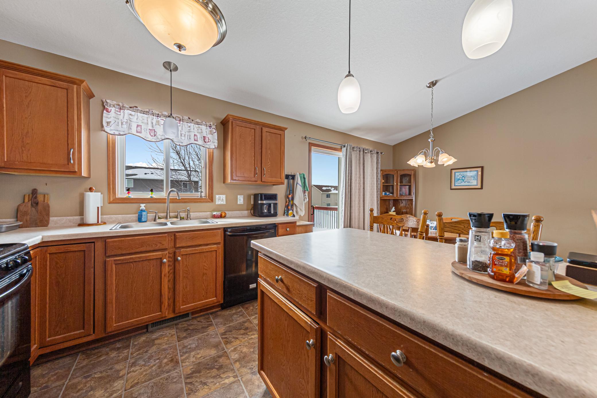 5779 Excalibur Court Northwest Rochester, MN 55901 - Photo 11 of 36