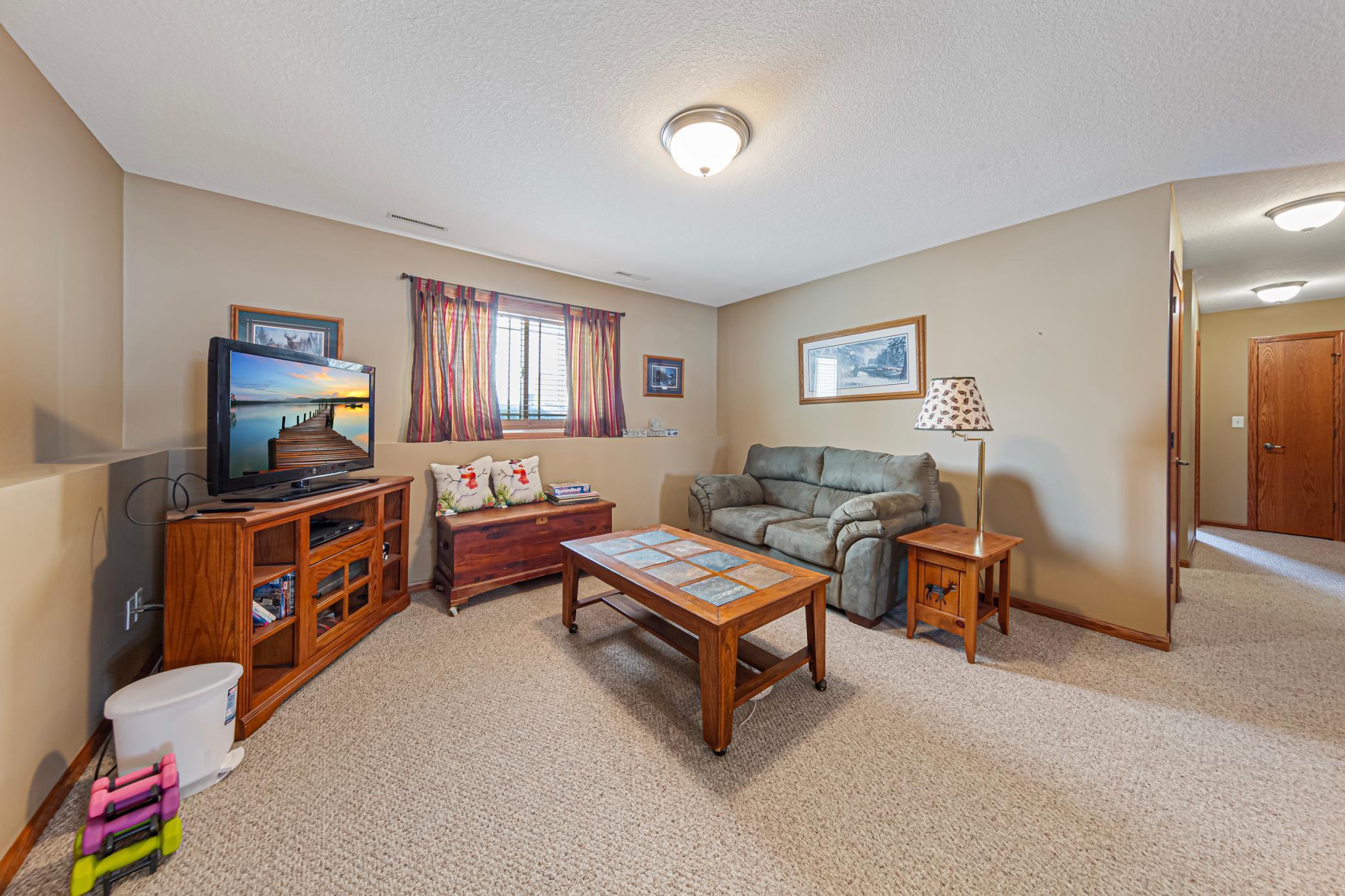 5779 Excalibur Court Northwest Rochester, MN 55901 - Photo 20 of 36