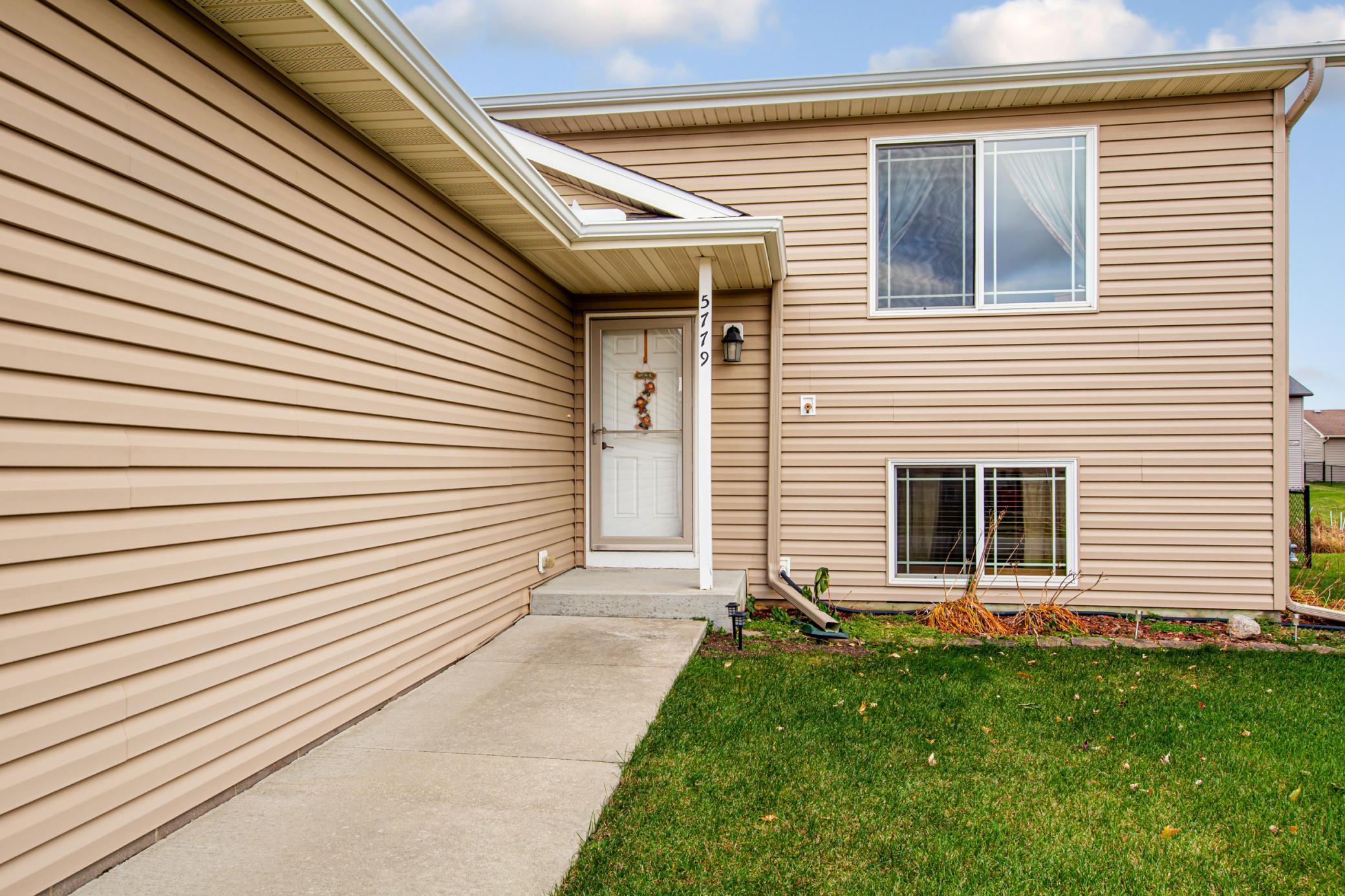 5779 Excalibur Court Northwest Rochester, MN 55901 - Photo 33 of 36