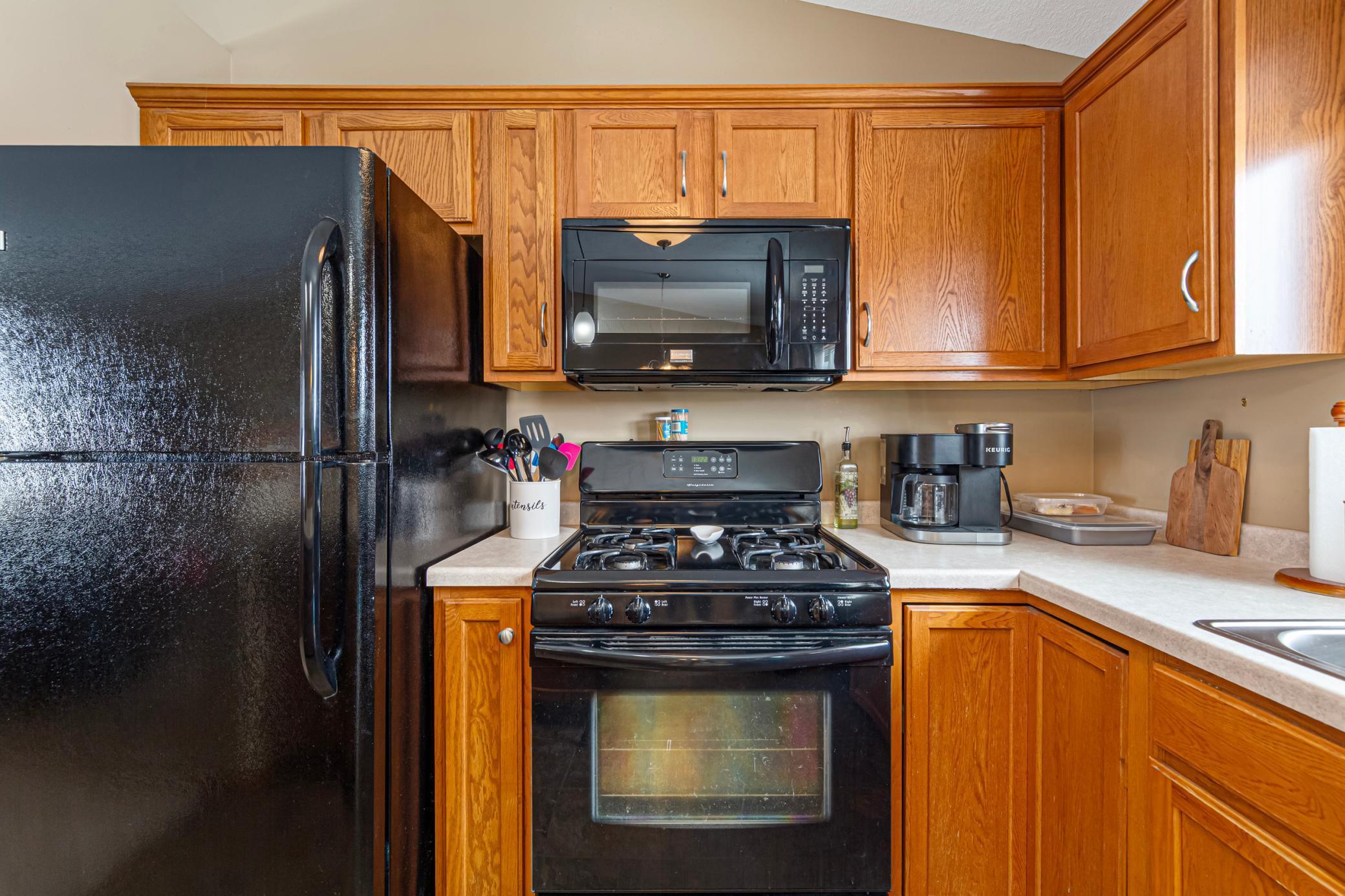 5779 Excalibur Court Northwest Rochester, MN 55901 - Photo 10 of 36