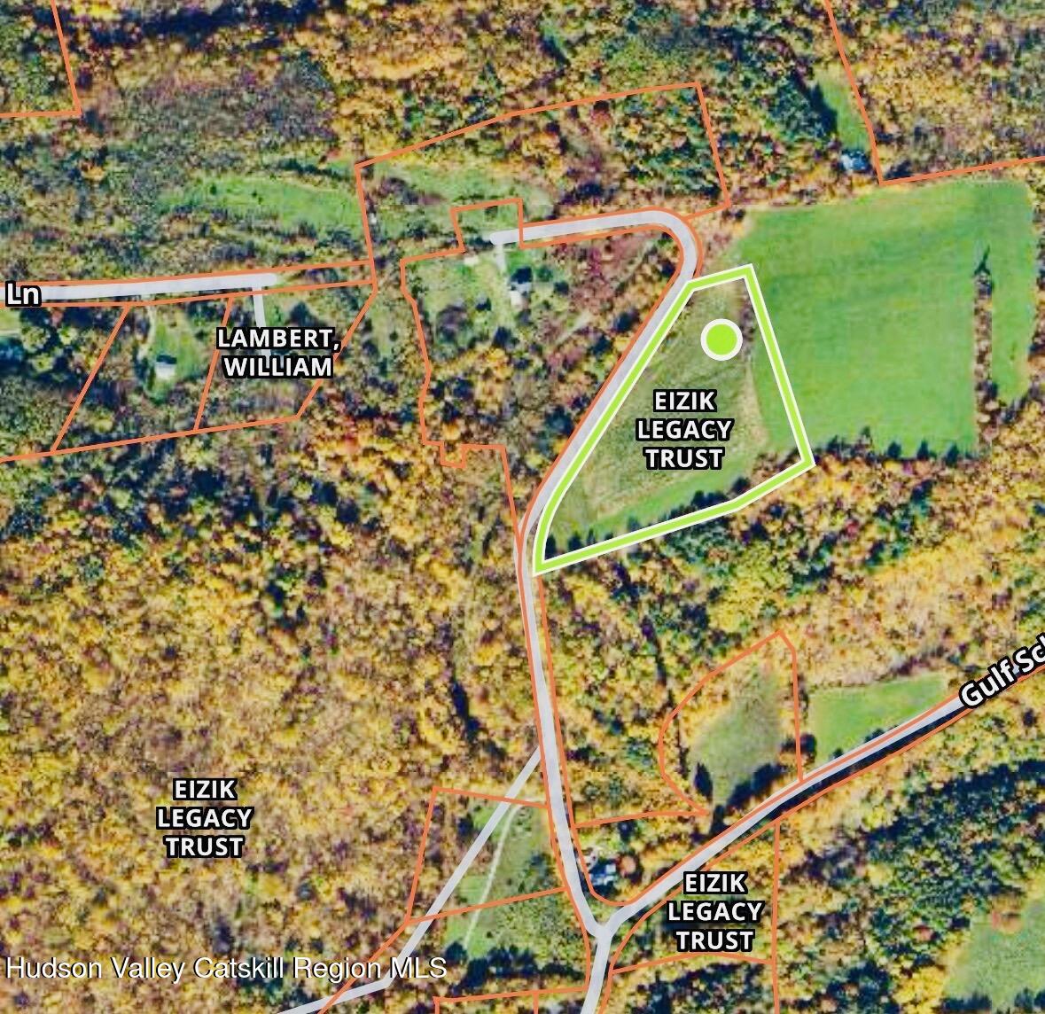 183 Pratt Road Cornwallville, NY 12418 - Photo 8 of 9 a sign that is sitting in front of a tree