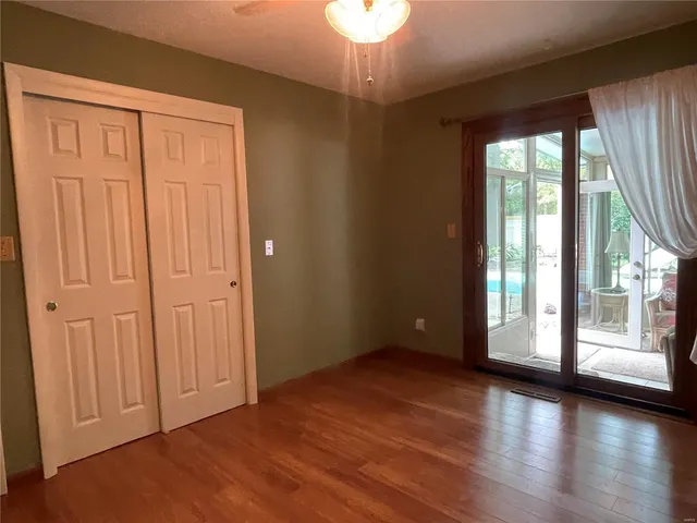 $220,000 | 619 Mark Drive, Waterloo, IL 62298