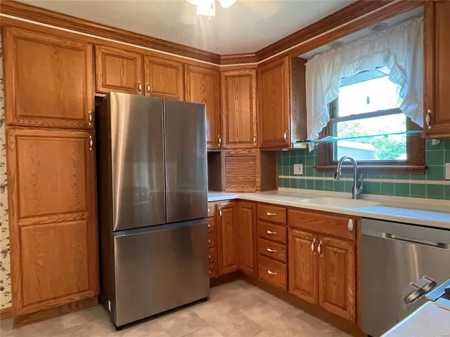 $220,000 | 619 Mark Drive, Waterloo, IL 62298