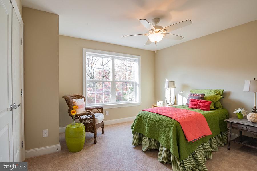 814 Newtown Road Berwyn, PA 19312 - Photo 13 of 23 Photo from another home built by this builder.