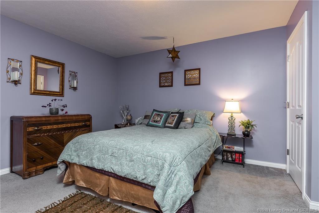 5527 Raintree Ridge Jeffersonville, IN 47130 - Photo 23 of 36 Gallery Image 23