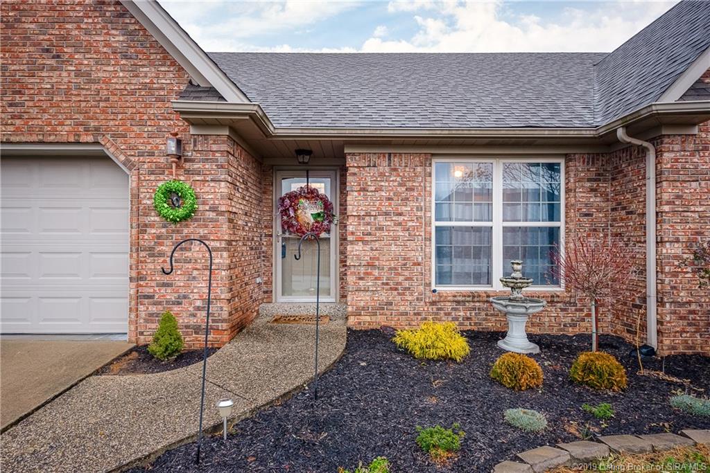 5527 Raintree Ridge Jeffersonville, IN 47130 - Photo 3 of 36 Gallery Image 3