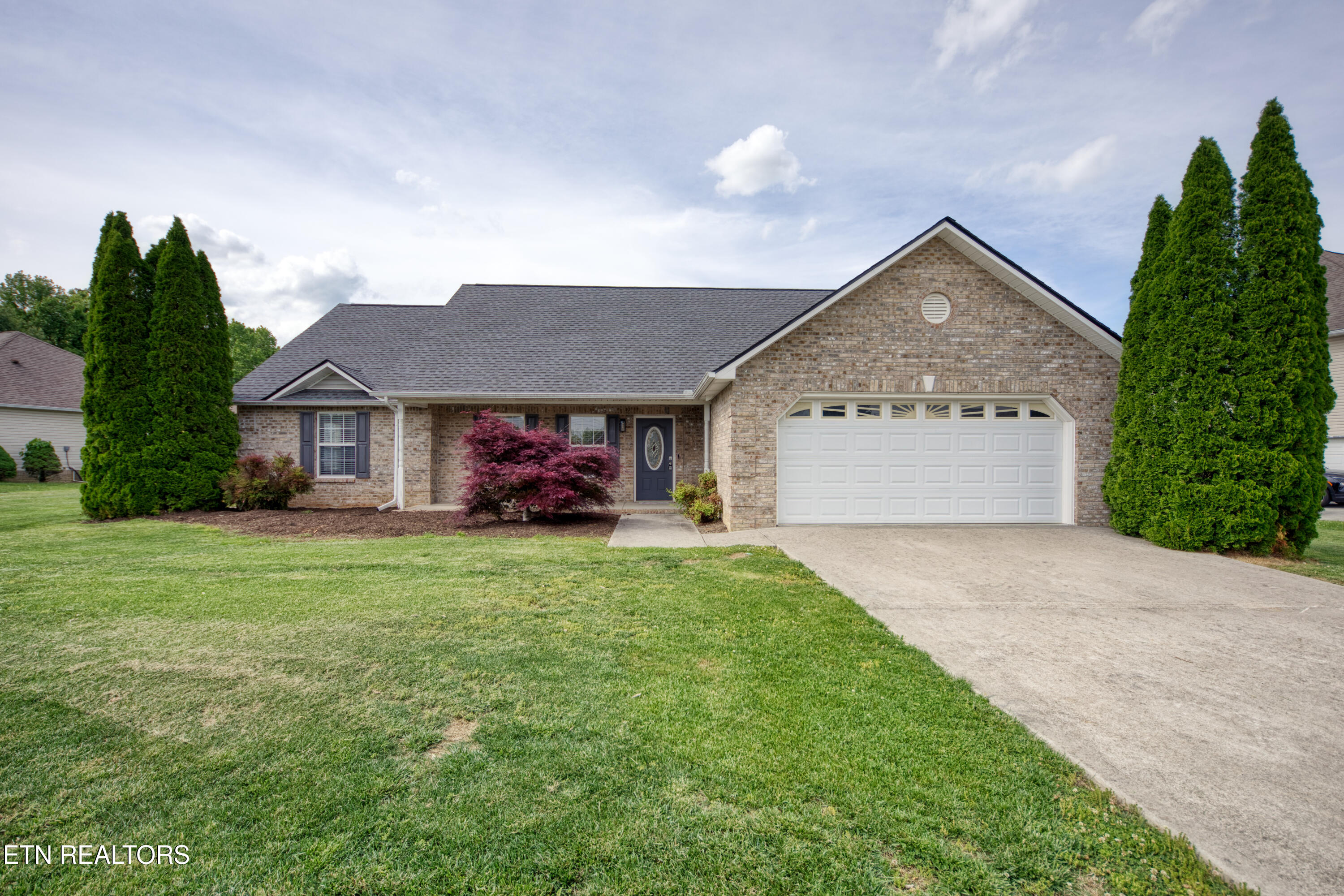 8413 Reality Lane Corryton, TN 37721 - Photo 1 of 33 0H3A8025_68