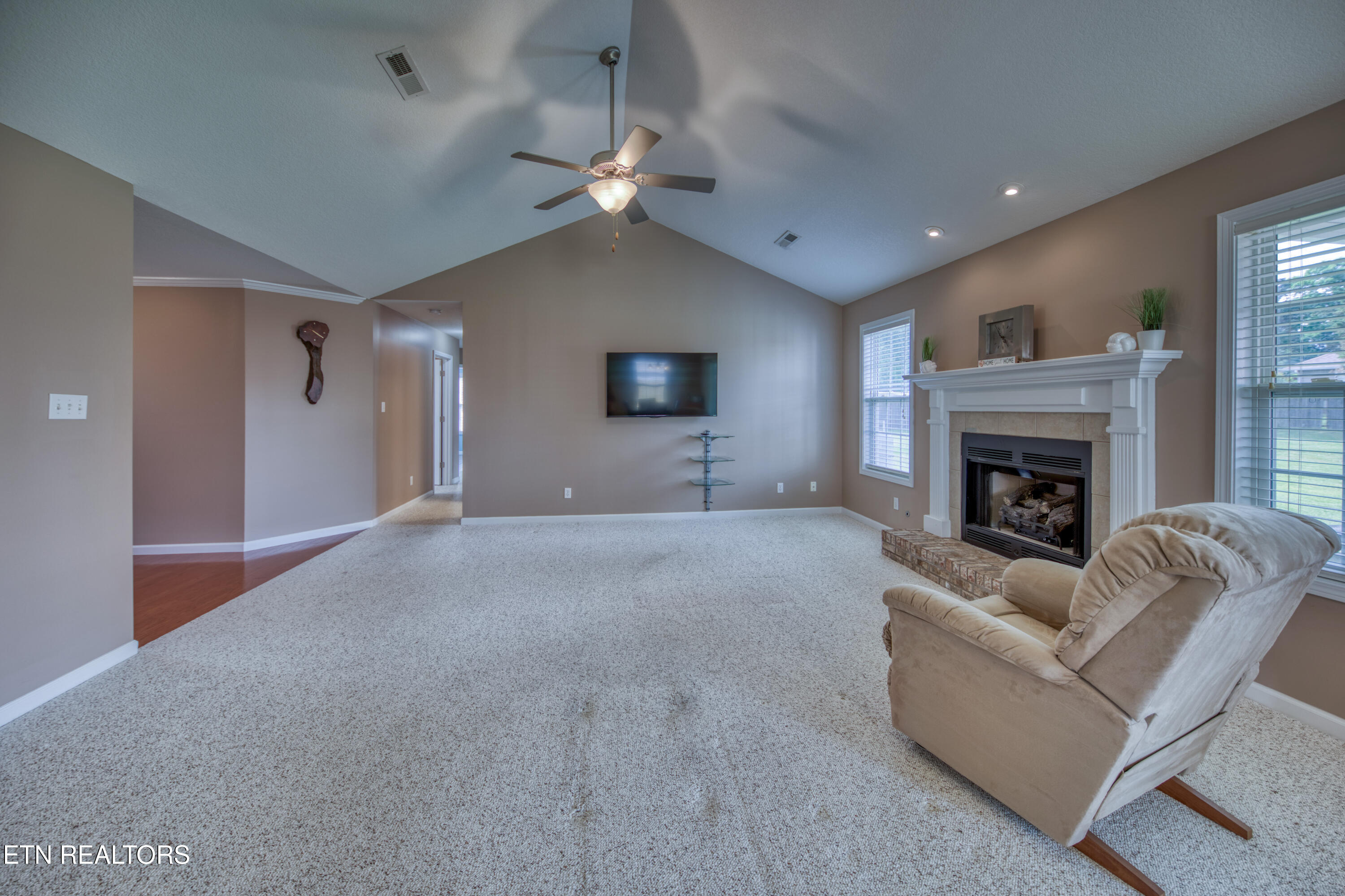 8413 Reality Lane Corryton, TN 37721 - Photo 8 of 33 0H3A8040_73