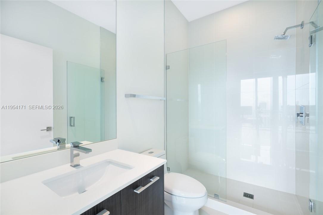 45 Southwest 9th Street, Unit LPH4609 Miami, FL 33130 - Photo 15 of 21