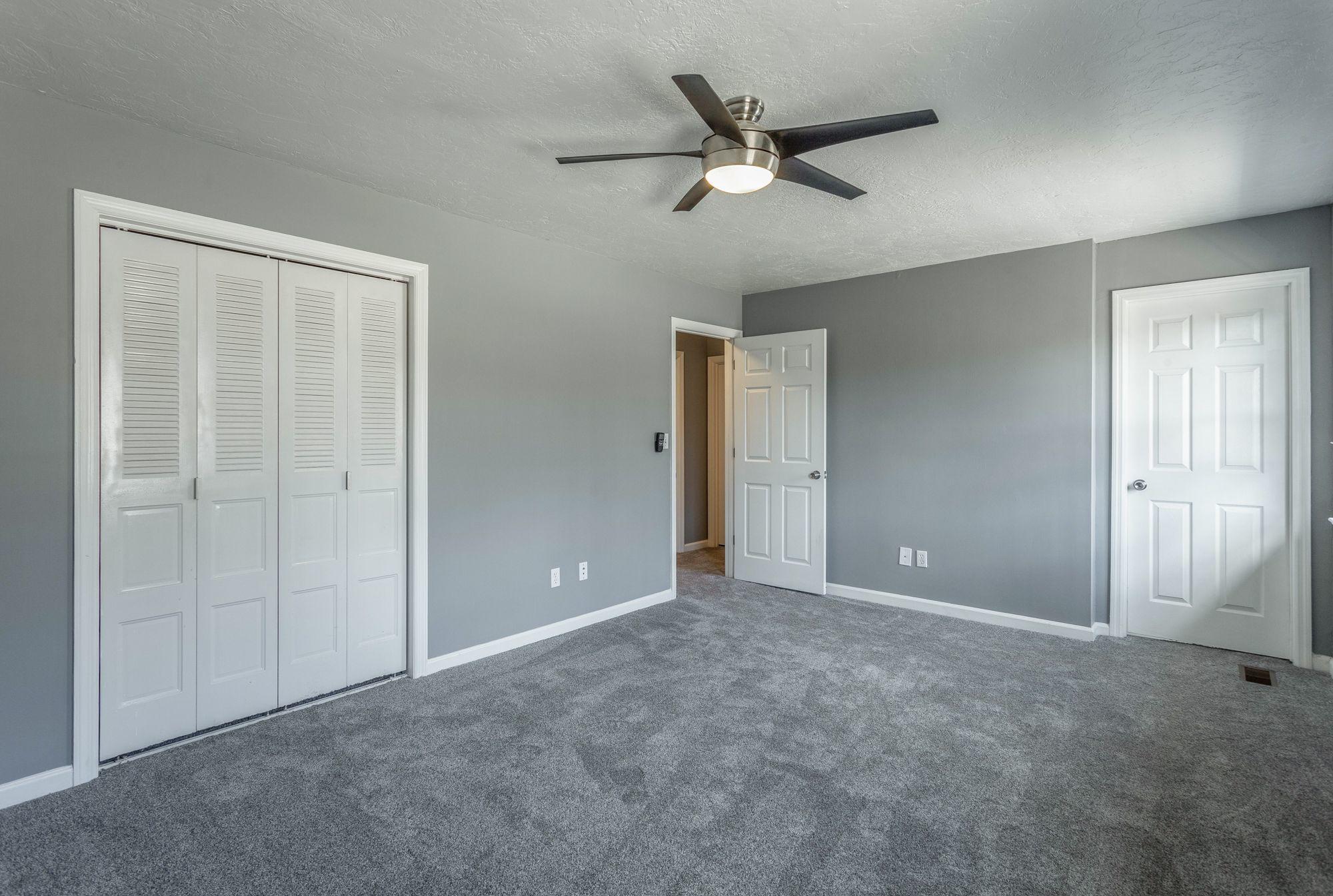 3703 Lantern Ridge Lane Chattanooga, TN 37421 - Photo 19 of 23 LR bed 2