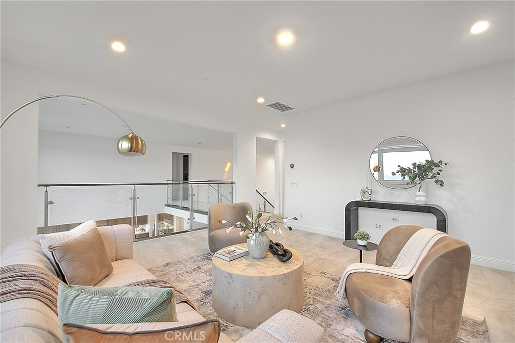 20164 Galway Lane Porter Ranch, CA 91326 - Photo 33 of 74 Loft