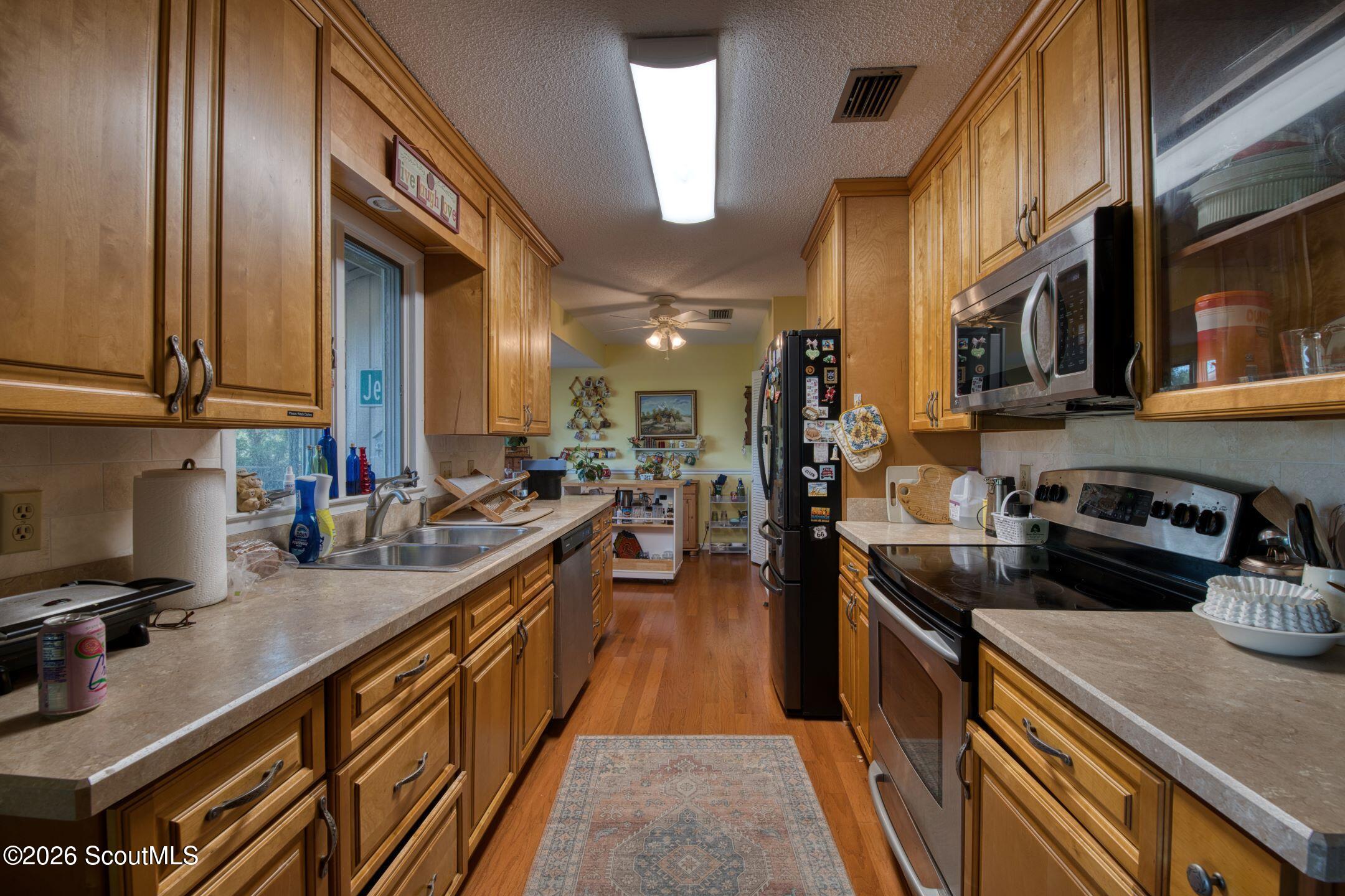 660-625 Jenkins Farm Road Brunswick, GA 31523 - Photo 6 of 31 DSC_4854_HDR