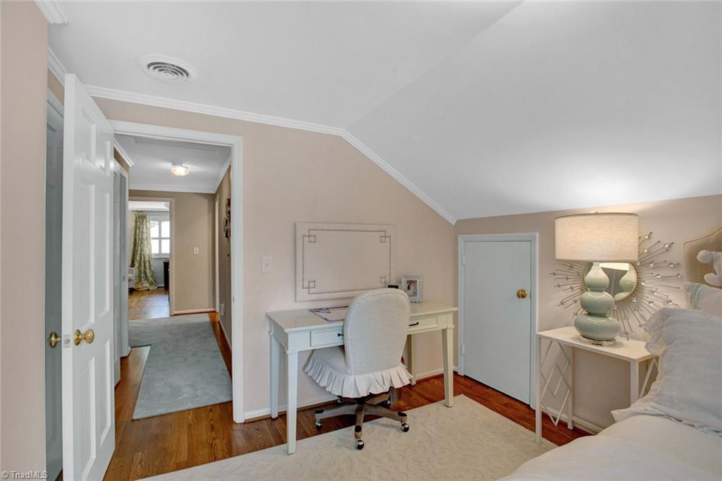 2008 Hamilton Road Greensboro, NC 27408 - Photo 25 of 30 Gallery Image 25