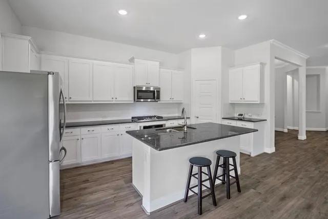 $410,000 | 4919 Elizabeth Way, Lone Oak, TX 75453