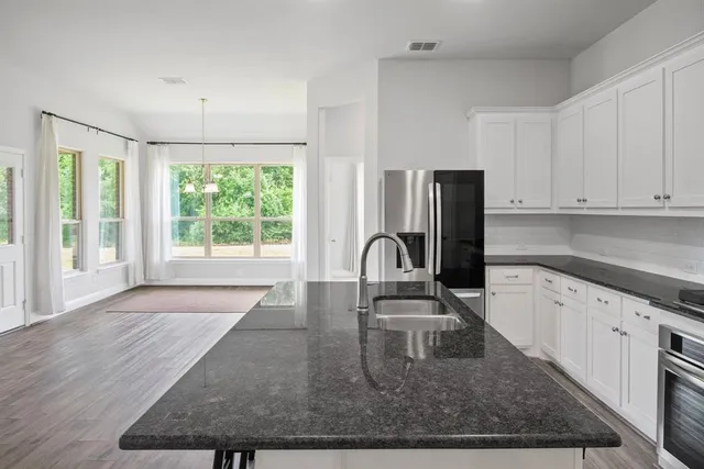 $410,000 | 4919 Elizabeth Way, Lone Oak, TX 75453